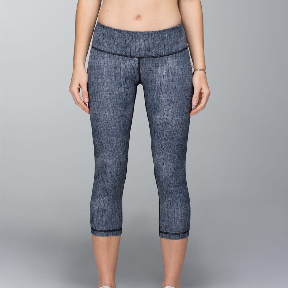 Lululemon Wunder Under Crop *Full-On Luxtreme